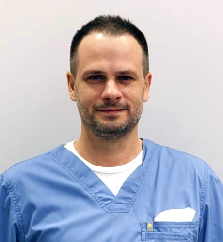 Стоматолог-ортопед-терапевт-хирург Олег Сергеевич Щекин